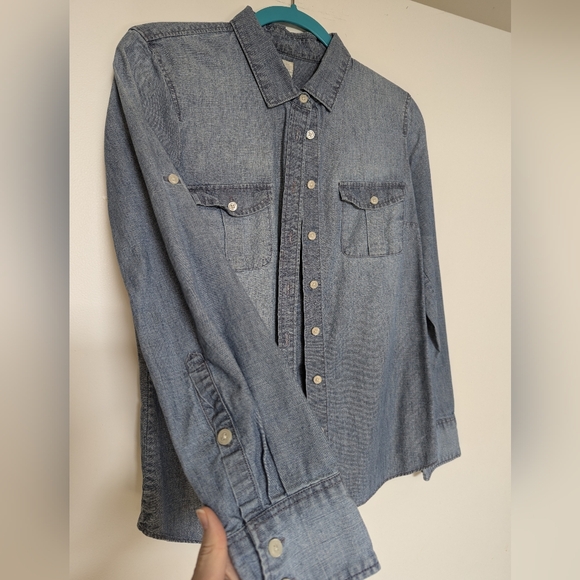 J Crew, Denim Shirt, Size Small - Picture 2 of 5